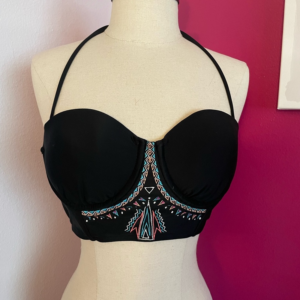 Fun bikini top